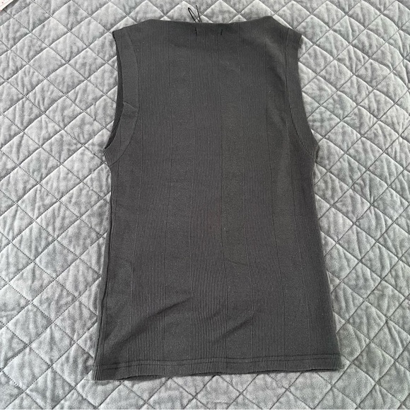 Neuw Frenchie 90s Top Women Medium Top Black Singlet Ribbed B12 - Picture 10 of 11